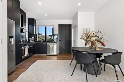 Photo of property in 20u6 Trent Street, Island Bay, Wellington, 6023
