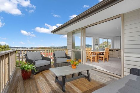 Photo of property in 4 High Oaks Way, Avenues, Whangarei, 0110