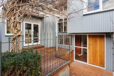 Photo of property in 19 Sheffield Street, Awapuni, Palmerston North, 4412