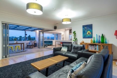 Photo of property in 61 Hinewa Road, Otumoetai, Tauranga, 3110