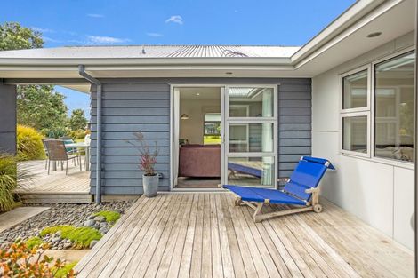 Photo of property in 1 Bravo Place, Whitianga, 3510