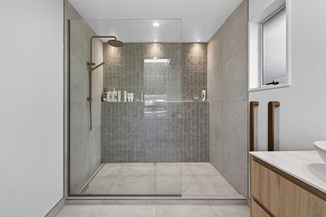 Photo of property in 1/35 Lookaway Place, Huntsbury, Christchurch, 8022