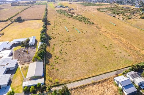 Photo of property in 97 Manuka Street, Castlecliff, Whanganui, 4501