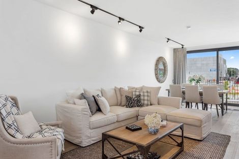 Photo of property in Latimer Terraces, 5/197 Hereford Street, Christchurch Central, Christchurch, 8011