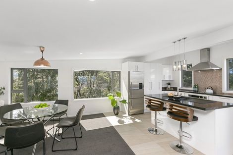 Photo of property in 42 Mandalay Terrace, Khandallah, Wellington, 6035