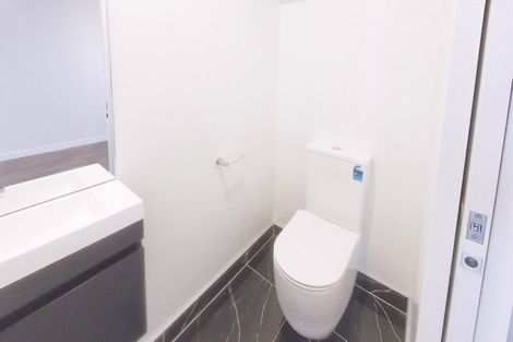 Photo of property in 10 Heketara Way, Massey, Auckland, 0614