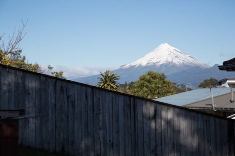 Photo of property in 65 Awanui Street, Merrilands, New Plymouth, 4312