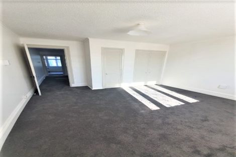 Photo of property in 8a Central Terrace, Kelburn, Wellington, 6012