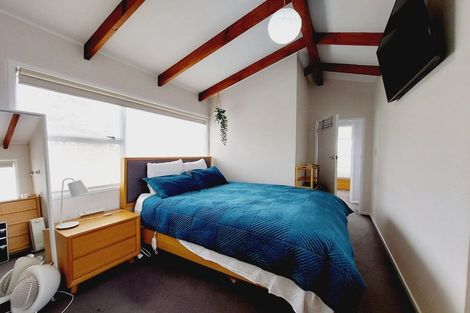 Photo of property in 32 City View Terrace, Birkenhead, Auckland, 0626