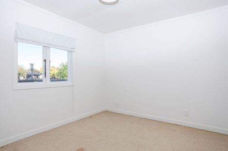 Photo of property in 11 Maclaurin Street, Dannevirke, 4930