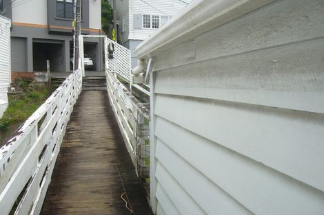 Photo of property in 19 Clifton Terrace, West End, Timaru, 7910