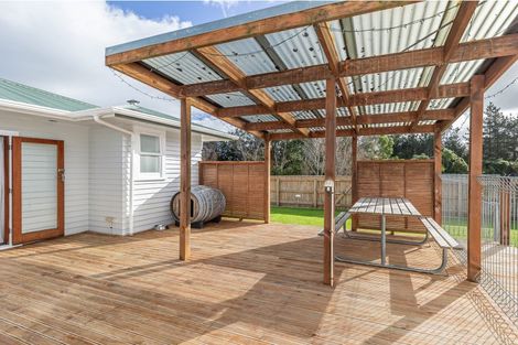 Photo of property in 51 Roslyn Road, Levin, 5510