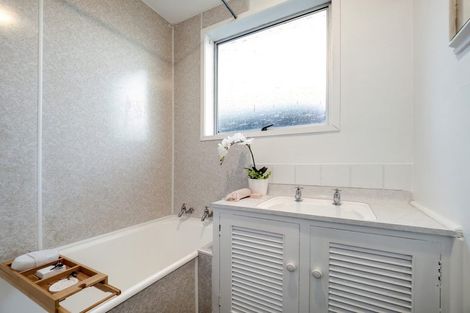 Photo of property in 18 Heaphy Place, Casebrook, Christchurch, 8051