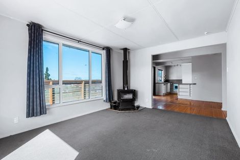 Photo of property in 4 Kauri Drive, Wairakei, Taupo, 3332