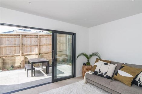 Photo of property in 26/104u Maupuia Road, Maupuia, Wellington, 6022