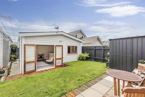 Photo of property in 14 Emmett Street, Newtown, Wellington, 6021