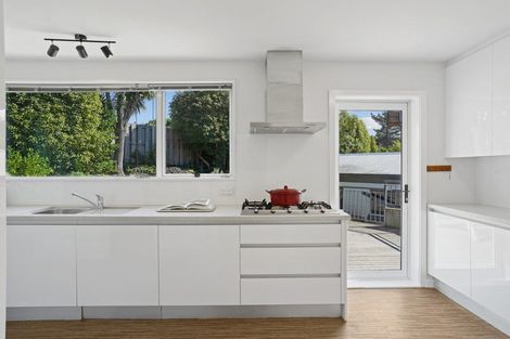 Photo of property in 1 Takahe Drive, Cashmere, Christchurch, 8022