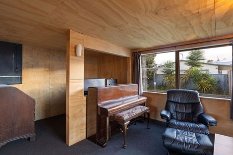 Photo of property in 256 Tremaine Avenue, Highbury, Palmerston North, 4412