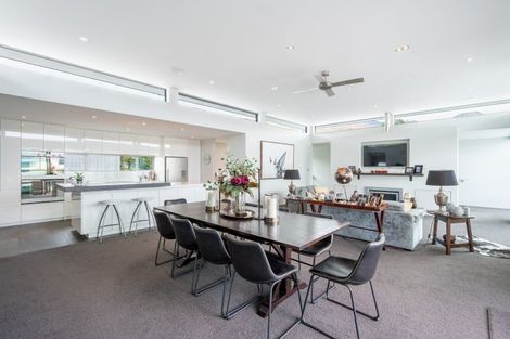 Photo of property in 15 Faulks Terrace, Wanaka, 9305