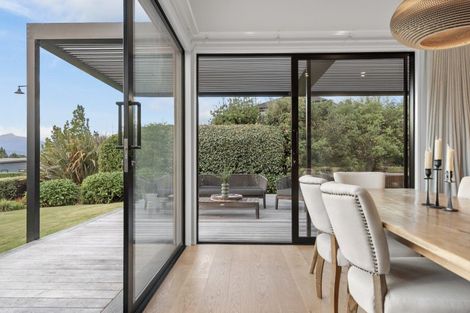 Photo of property in 1 Kirimoko Crescent, Wanaka, 9305