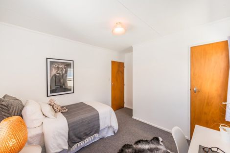 Photo of property in 24 Kapanui Road, Waikanae, 5036