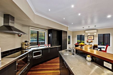 Photo of property in 157e Colwill Road, Massey, Auckland, 0614