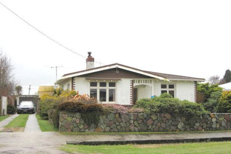 Photo of property in 37 Morton Street, Edendale, 9825