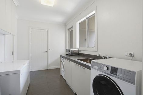 Photo of property in 20 Ruru Avenue, Otatara, Invercargill, 9879