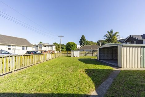 Photo of property in 17 Dowding Street, Melville, Hamilton, 3206