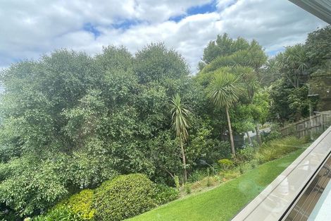 Photo of property in 17 Meteor Place, Schnapper Rock, Auckland, 0632