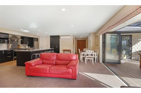 Photo of property in 42 Acacia Avenue, Rangiora, 7400