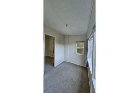 Photo of property in 1/13 Garden Road, Northland, Wellington, 6012
