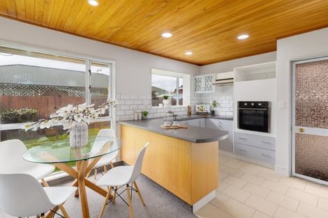 Photo of property in 21 Wharenui Road, Upper Riccarton, Christchurch, 8041