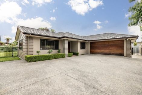 Photo of property in 323 Southland Place, Raureka, Hastings, 4120