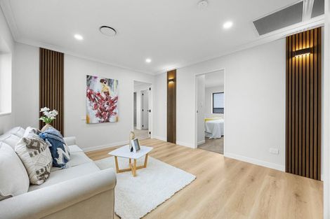 Photo of property in 39 Park Green Avenue, Rosehill, Papakura, 2113