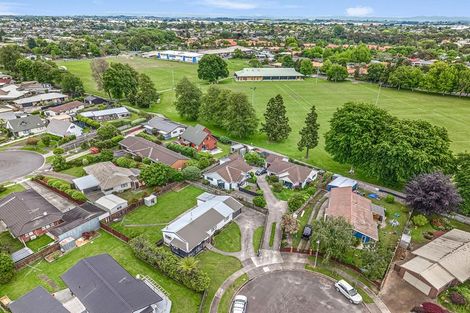 Photo of property in 7 Ensign Place, Flagstaff, Hamilton, 3210