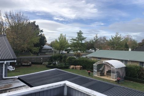 Photo of property in 31 Queen Street, Cambridge, 3434