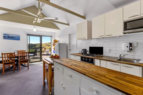 Photo of property in 27 Waterview Crescent, Kaiwaka, 0573