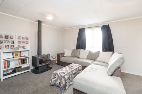 Photo of property in 7 Harding Place, Feilding, 4702