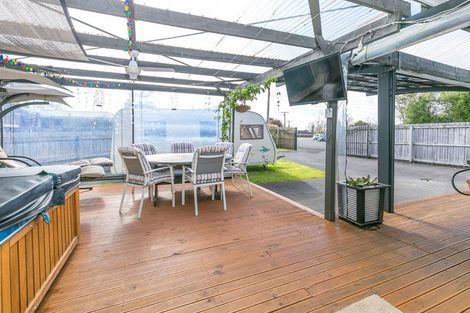 Photo of property in 8a Richardson Road, Bader, Hamilton, 3206