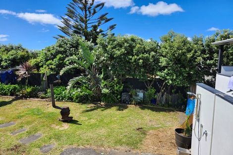 Photo of property in 31 Westside Road, Port Waikato, Tuakau, 2695