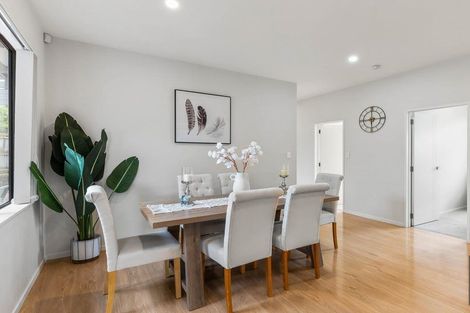Photo of property in 13 Huahua Crescent, Papakura, 2110