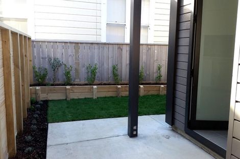 Photo of property in 74u1 Derwent Street, Island Bay, Wellington, 6023