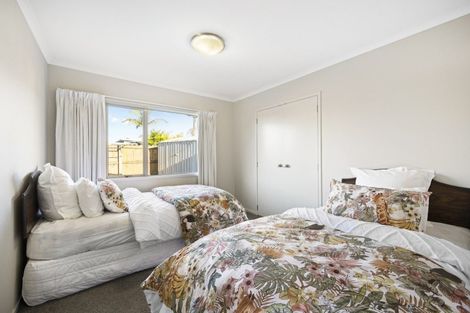 Photo of property in 16 Ploughmans Avenue, Pukekohe, 2120