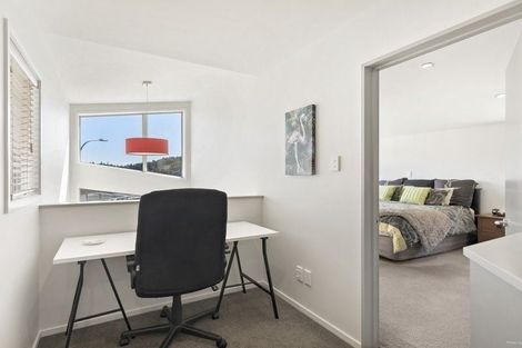 Photo of property in 45 Winsley Terrace, Churton Park, Wellington, 6037