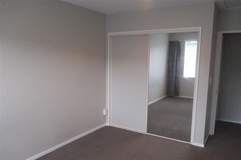Photo of property in 17b Division Street, Riccarton, Christchurch, 8041