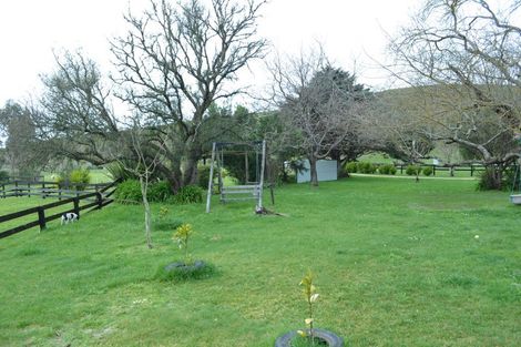 Photo of property in 2966 State Highway 2, Waipukurau, 4281