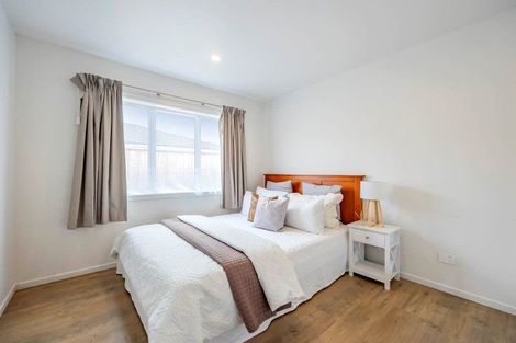 Photo of property in 16 Princeton Parade, Albany, Auckland, 0632