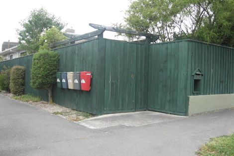Photo of property in 1/32a Peer Street, Upper Riccarton, Christchurch, 8041