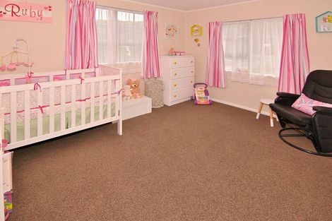 Photo of property in 74 Cortina Avenue, Johnsonville, Wellington, 6037